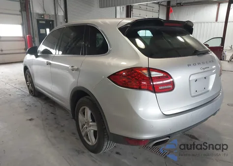 2012 Porsche Cayenne z USA, uszkodzony, nr VIN WP1AA2A23CLA09225